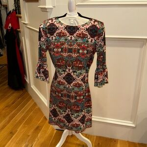 Pattern and dress size 6 London style is the maker
